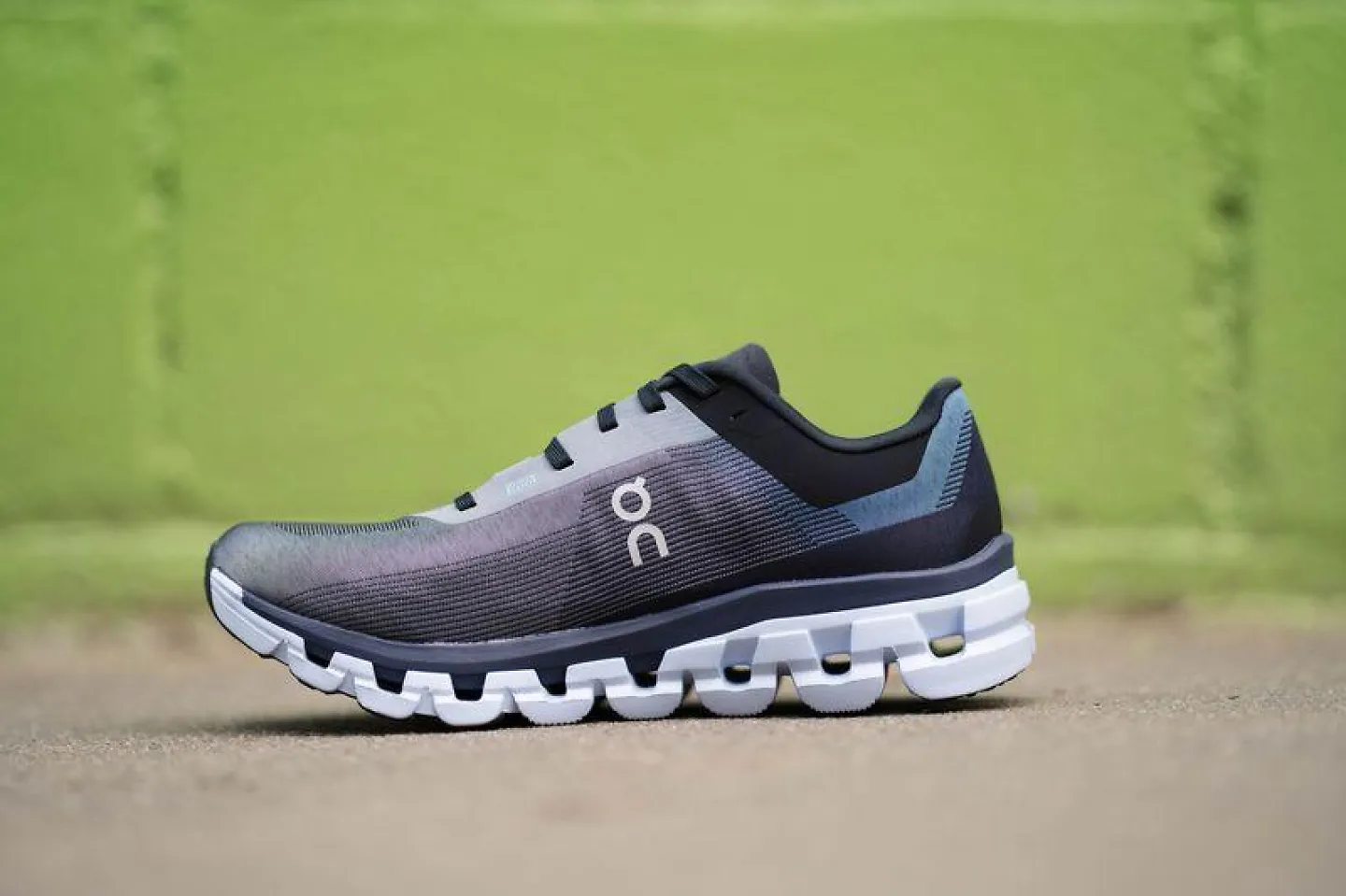 Lightweight Jogger Shoe